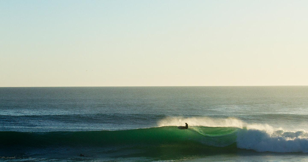 Floater on big wave going right