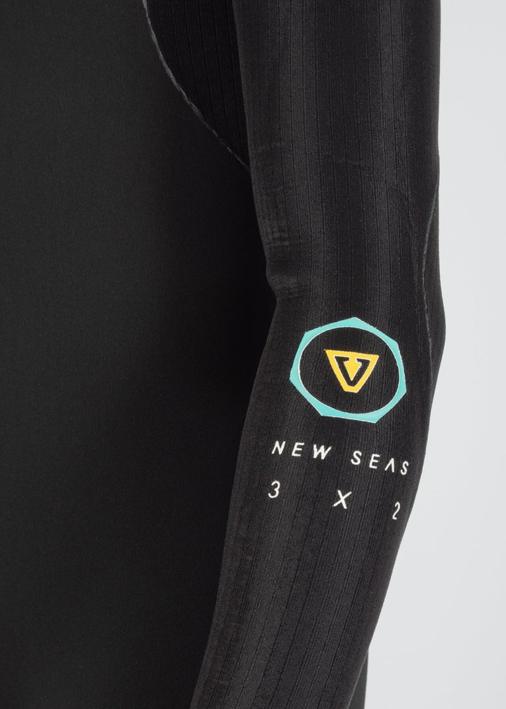 New Seas Boys 4-3 Full U - Zip