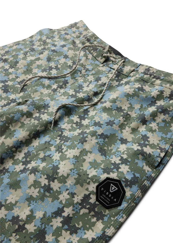 Jungalo 17.5" Boardshort