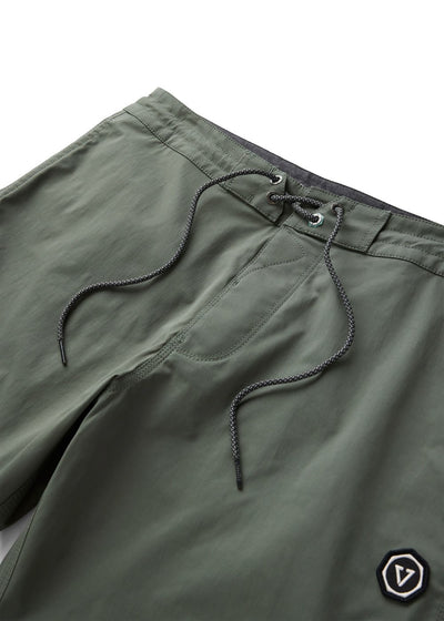 Visions 17.5" Boardshort