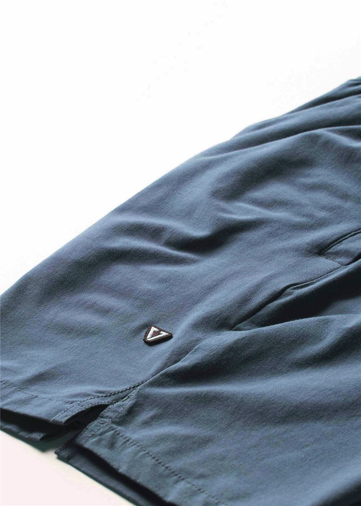 Alto 18" Performance Elastic Walkshort