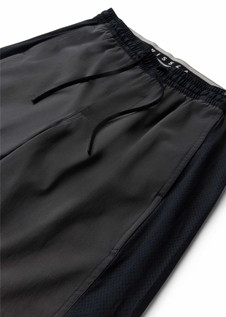 Full Court 19" Performance Elastic Walkshort