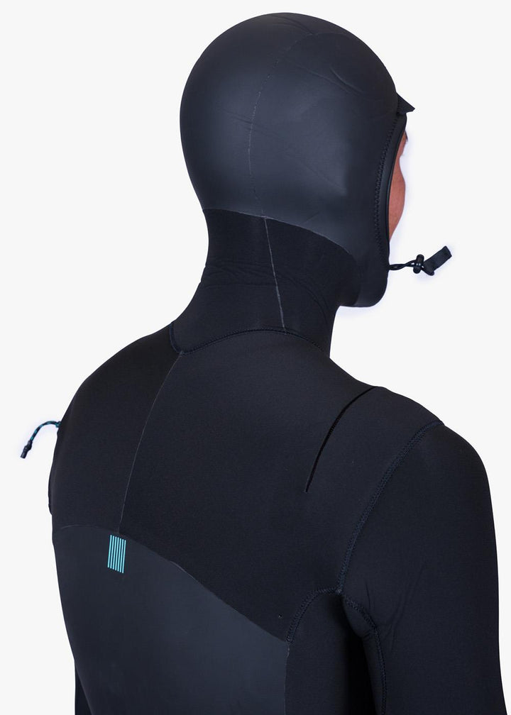 Vissla New Seas 5-4 Hooded V - Zip in Black, view 2